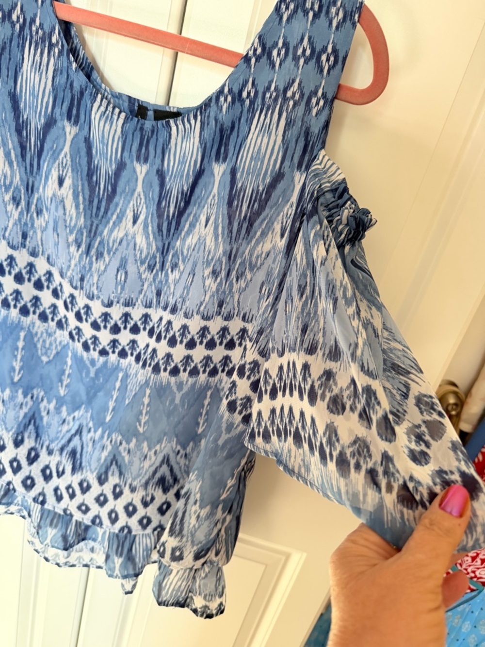 Women’s Blue Patterned Cold-Shoulder Blouse - Picture 2 of 4